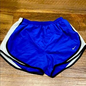 Women’s Nike running shorts. Like-new condition.